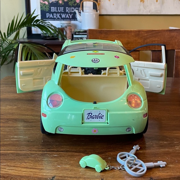Barbie VW Volkswagen Mint Green Beetle Bug w/ 2 keys on key ring Mattel 2000 - Picture 10 of 16